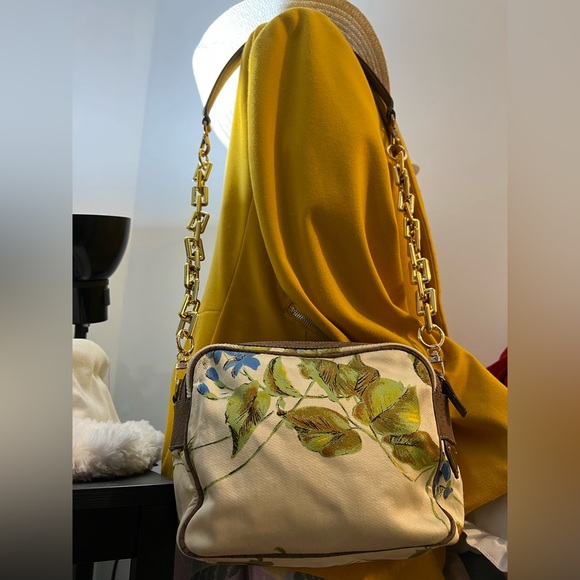 Authentic Prada shoulder bag - Picture 12 of 14
